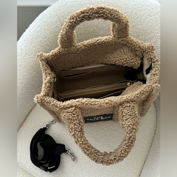 Marc Jacob Sherpa tote bag - Picture 6 of 14